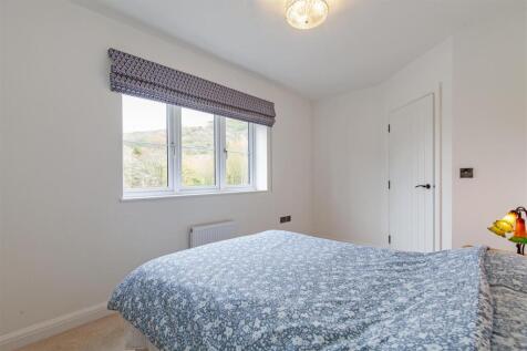Bedroom 3-3.jpg