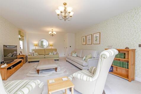 Reception Room-2.jpg