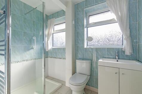 Shower Room-1.jpg