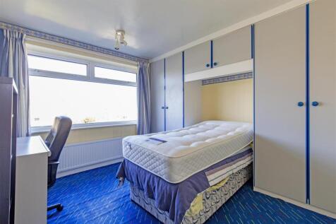 Bedroom 2-1.jpg