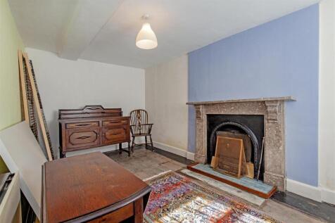 Dining Room-1.jpg