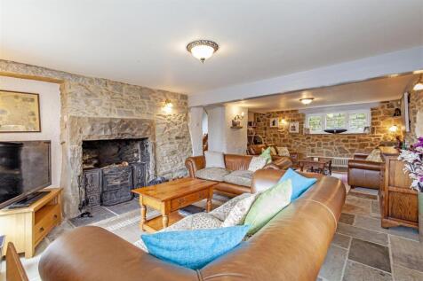 Sitting Room-4.jpg