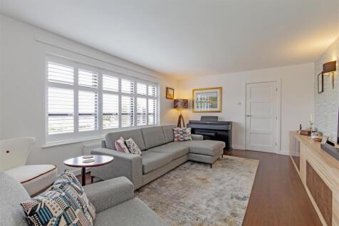 Reception Room-