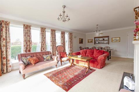 Reception Room-5.jpg