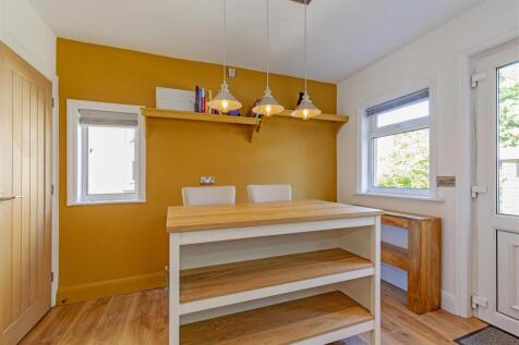 Kitchen-4.jpg