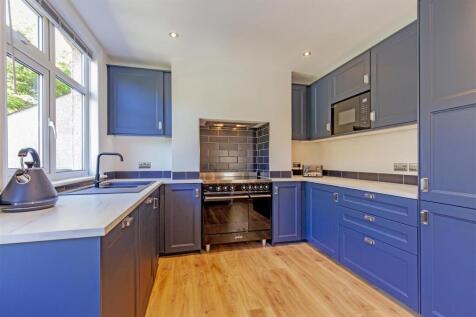 Kitchen-3.jpg
