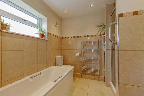 Bathroom-1.jpg