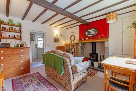 Reception Room-2.jpg