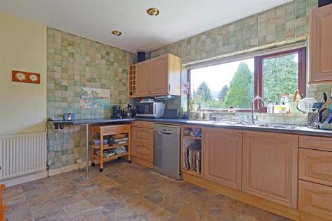 Kitchen-2.jpg