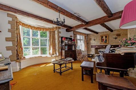 Reception Room-1.jpg