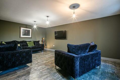 Lounge area in kitchen
