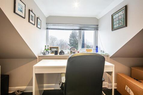 Bedroom five/office
