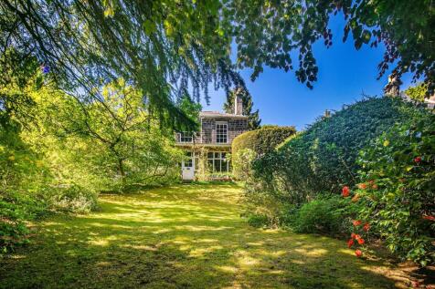 Front image &amp; front garden