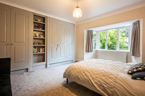 Principal bedroom