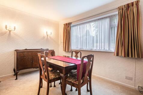 Bedroom 3/dining room