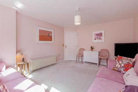 Reception Room-2.jpg