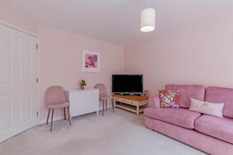 Reception Room-3.jpg