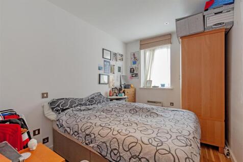Bedroom-1.jpg