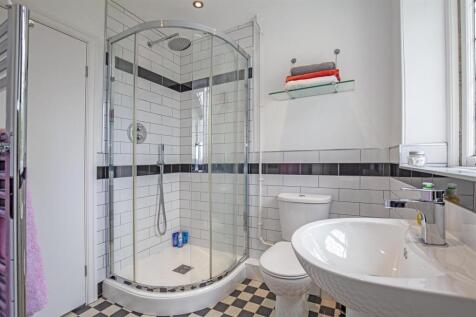 Jack & Jill Shower Room-1.jpg