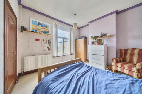 1363997-22-68e7a8...