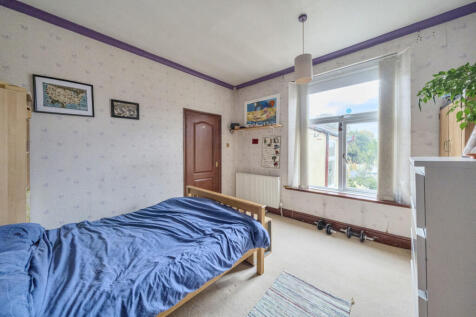 1363997-21-68e7a8...