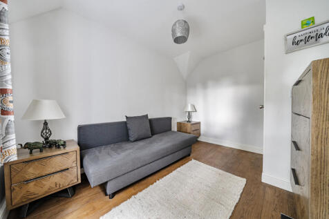 1372526-19-68fa0f...