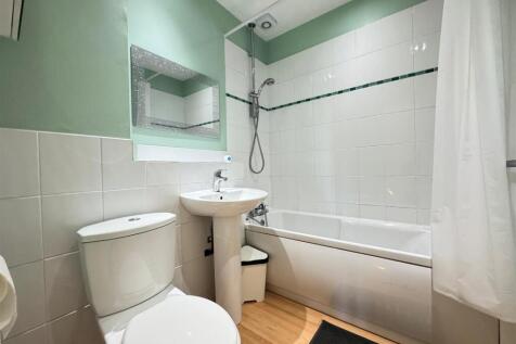 bath1.jpg
