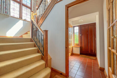 entrance hall 1