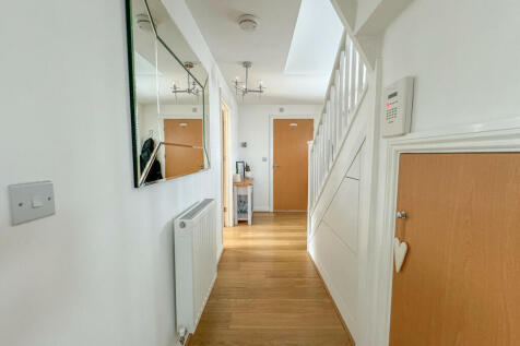 hall 1