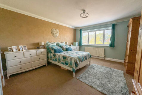 bed 1
