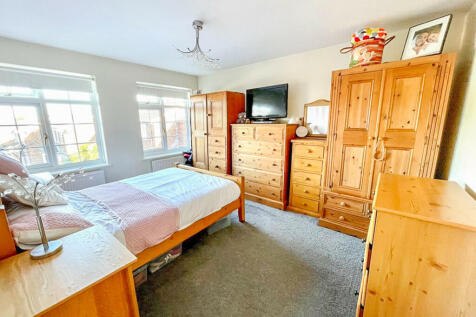bed 1