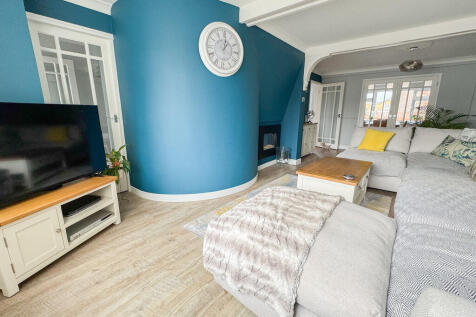 lounge 1
