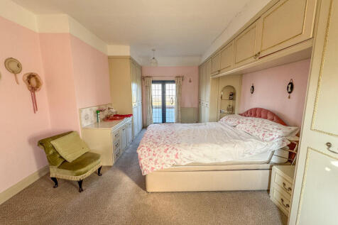 bed 1 1
