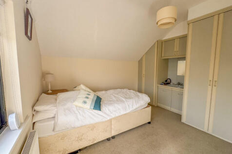 bed 3