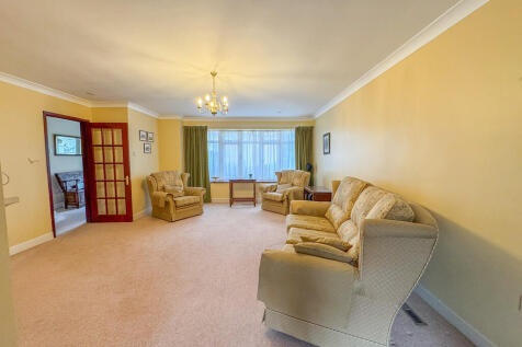 lounge 1