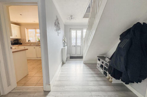 halway 1