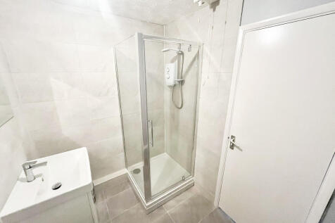 IMG-20250321-WA00...