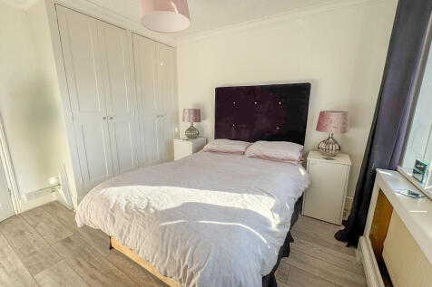 bed 11