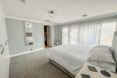 annex bedroom 1