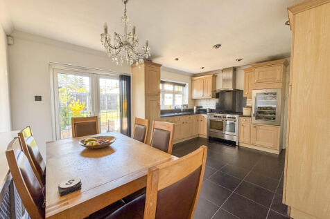 kitchen-diner