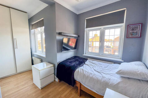 bed 3