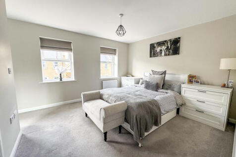 bed1 image1