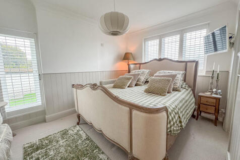 bed 1