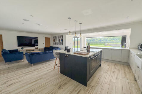 kitchen open