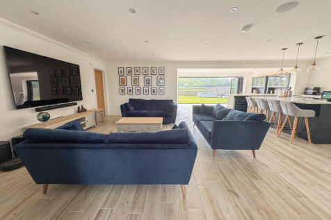 lounge area