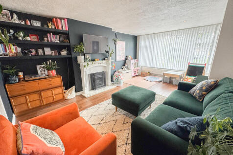 lounge 1 1