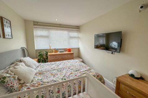 bed 1 1