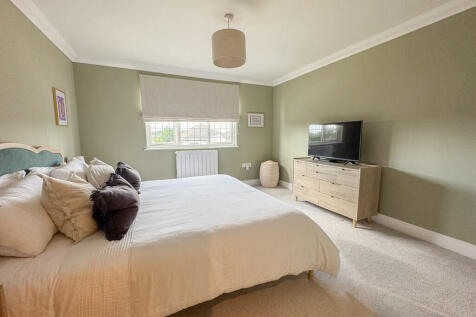 bed 1