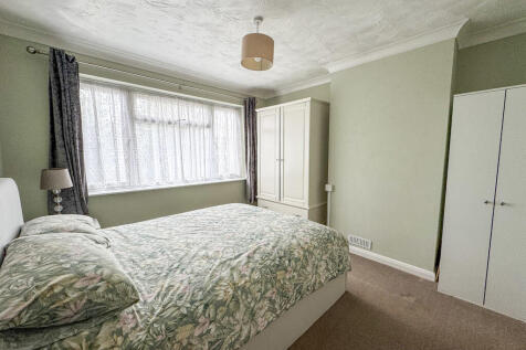 bed2