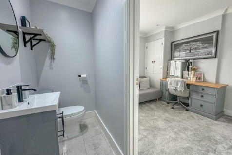 EN SUITE BED 1